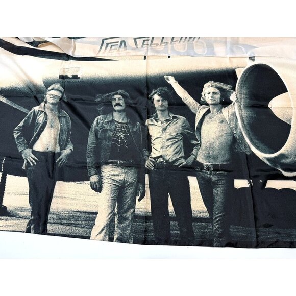 Led Zeppelin Scarf Wall Hanging by Mythgem 2006 Rock Collectible Retro - Picture 5 of 13